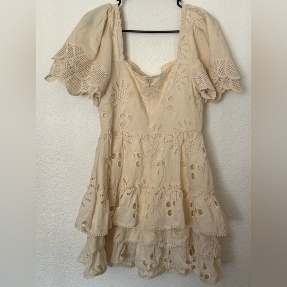 Showpo Just Me Back to the Island Cream Lace Tiered Skirt Mini Dress- Medium - Picture 8 of 15